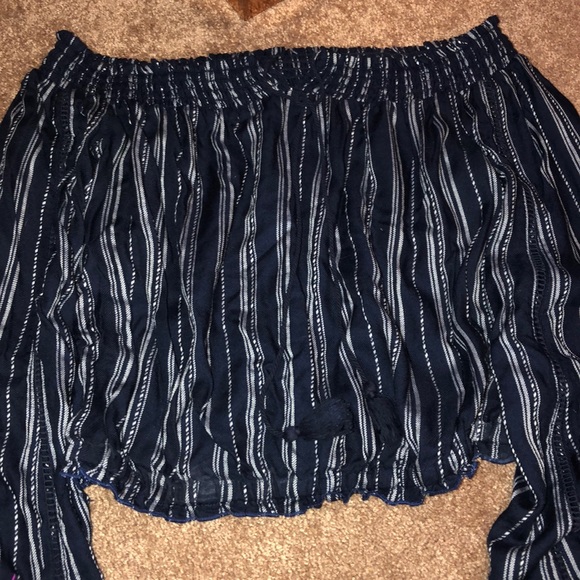 Striped long sleeve flowy crop top - Picture 3 of 6